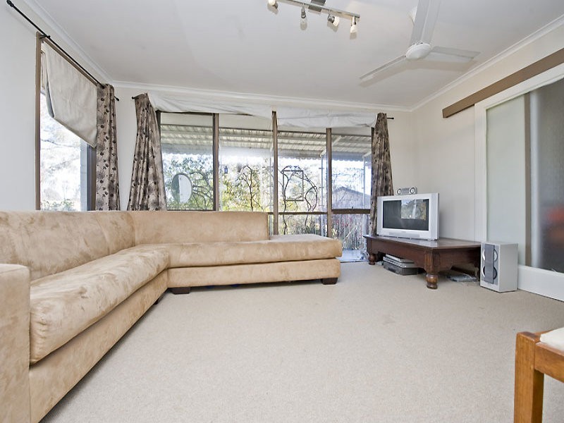 41 Blackwood Terrace, Holder ACT 2611
