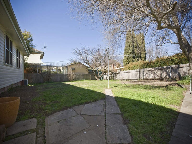 5 Turner Place, Yarralumla ACT 2600