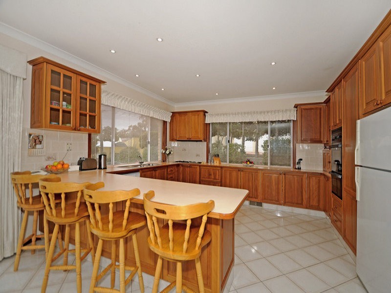 9 Story Place, Isaacs ACT 2607