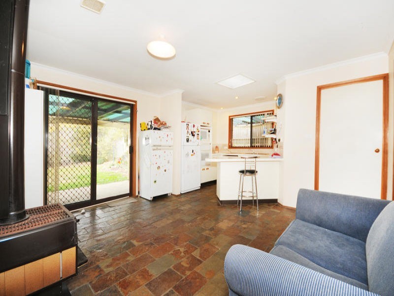 71 Vonwiller Crescent, Theodore ACT 2905