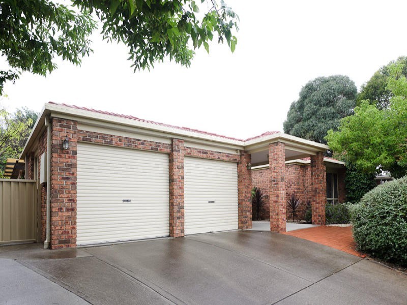 19 Sid Barnes Crescent, Gordon ACT 2906