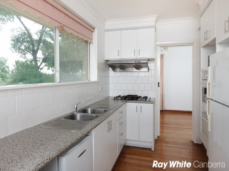 9 Pollock Street, Chifley ACT 2606