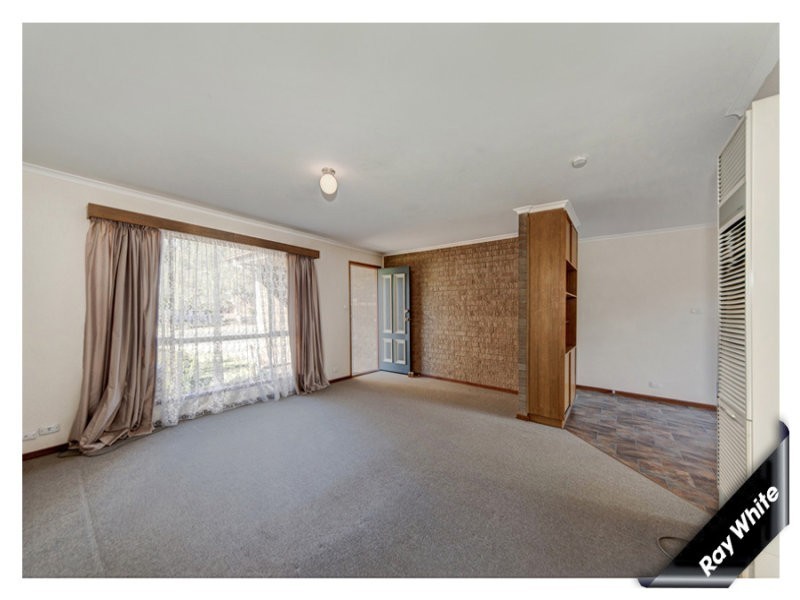 84 Jim Pike Avenue, Gordon ACT 2906