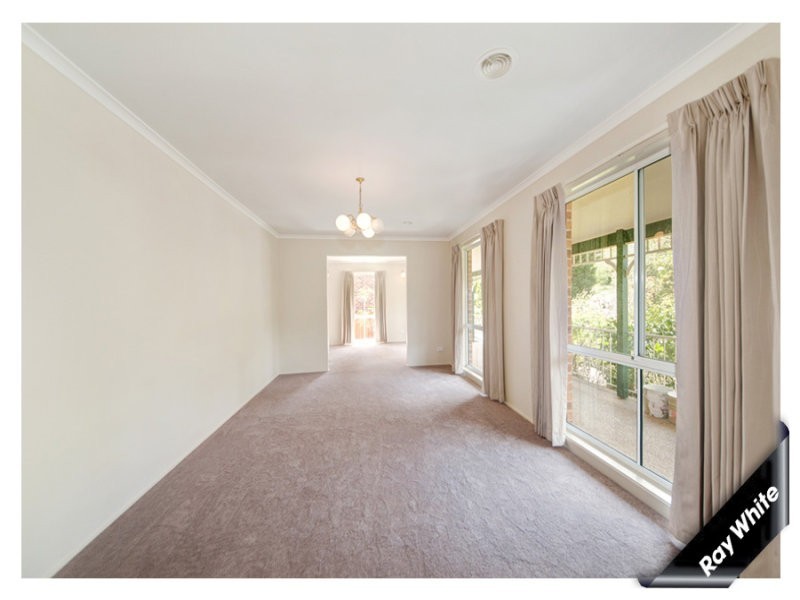 5 Whitty Place, Isaacs ACT 2607