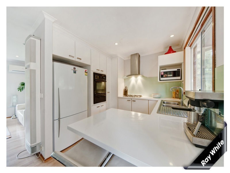 24 Beaufort Retreat, Gordon ACT 2906