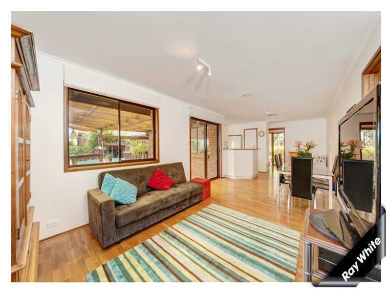 30 Couchman Crescent, Chisholm ACT 2905