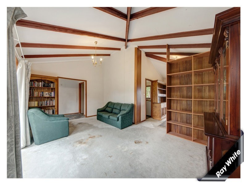 5 Annear Place, Fadden ACT 2904