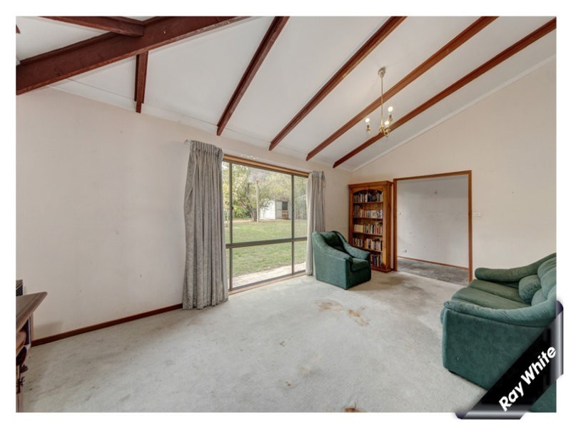 5 Annear Place, Fadden ACT 2904