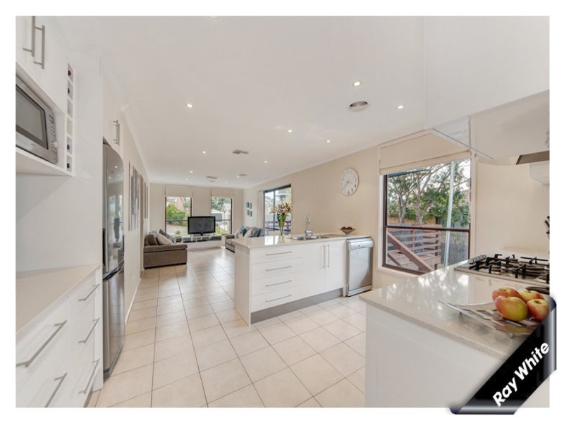 16 Rossarden Street, Fisher ACT 2611