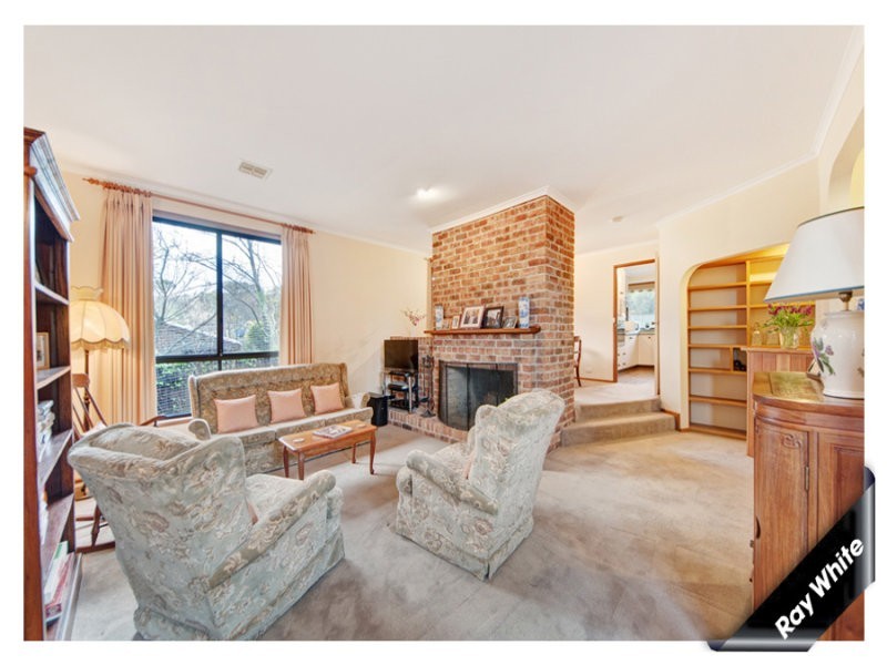 4 Gilday Place, Fadden ACT 2904