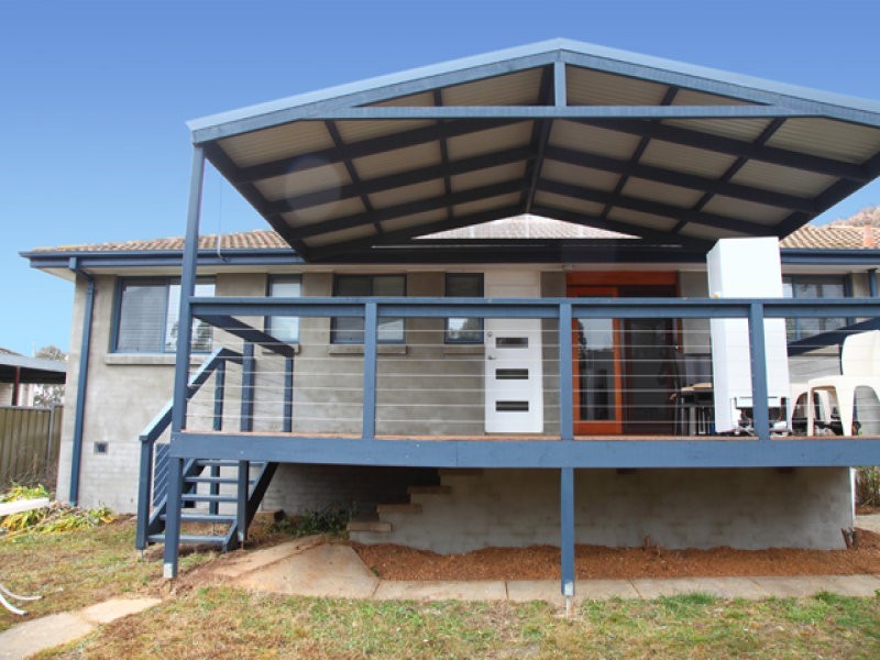 54 Calder Crescent, Holder ACT 2611