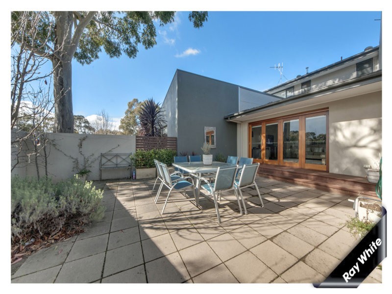13 Hodgson Crescent, Pearce ACT 2607