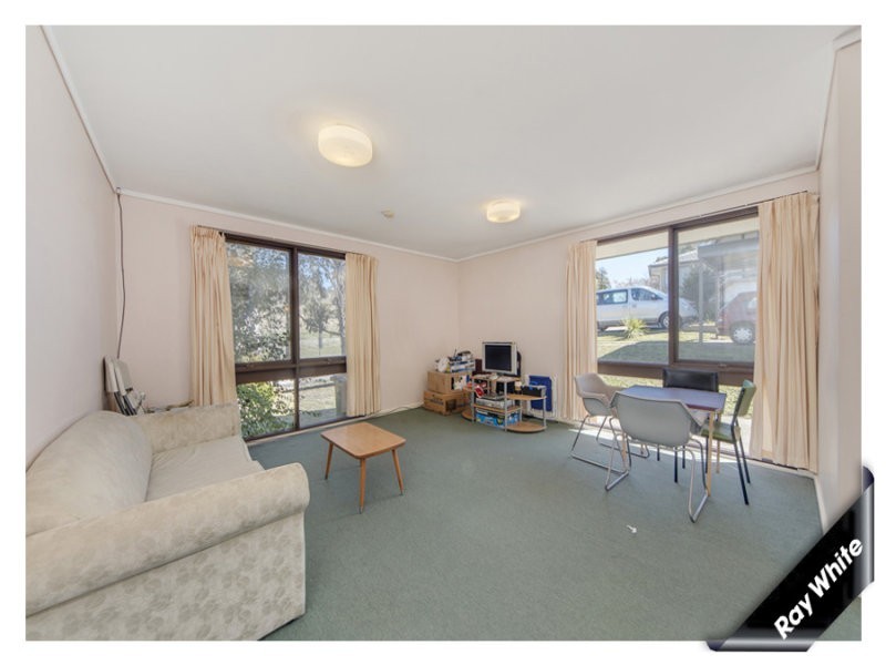 221 Namatjira Drive, Fisher ACT 2611