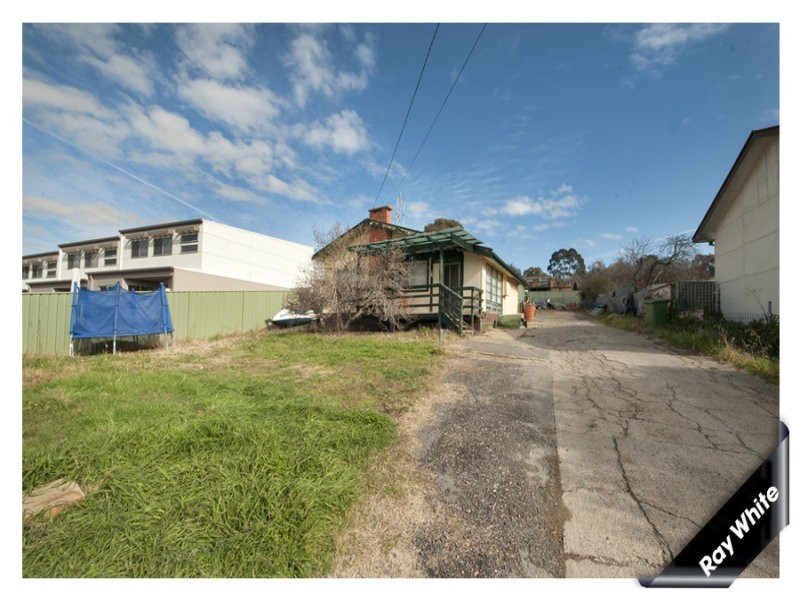 6 Cassidy Street, Queanbeyan West NSW 2620