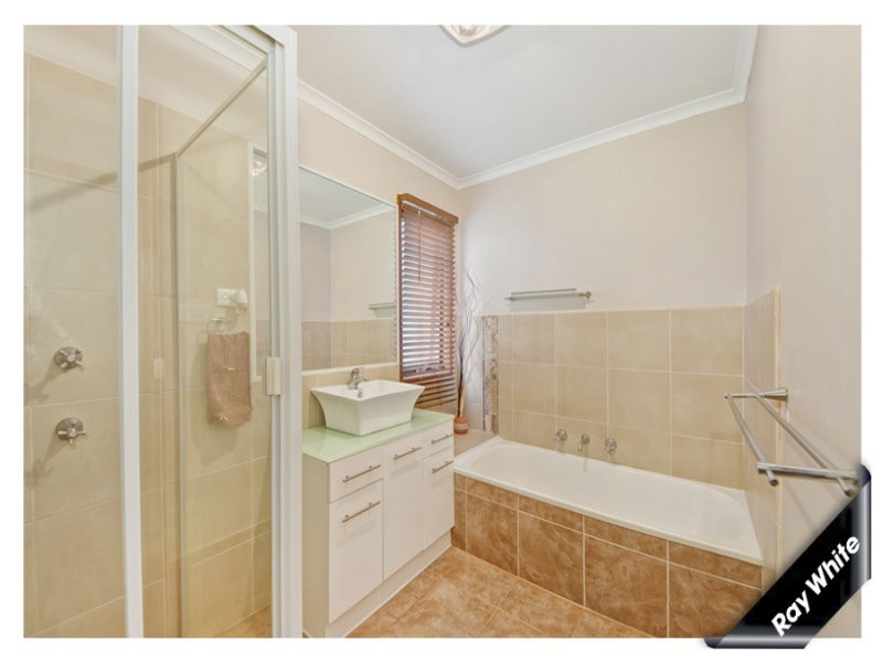 17 Roope Close, Calwell ACT 2905