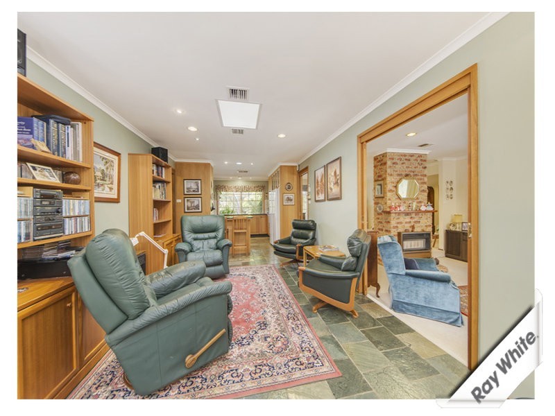 41 William Wilkins Crescent, Isaacs ACT 2607