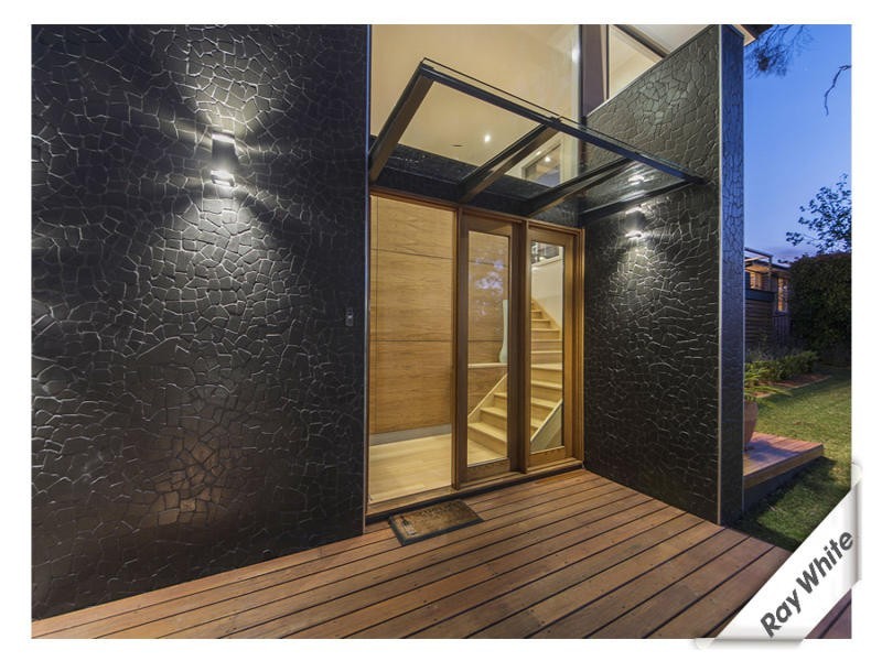 91 Stonehaven Crescent, Deakin ACT 2600