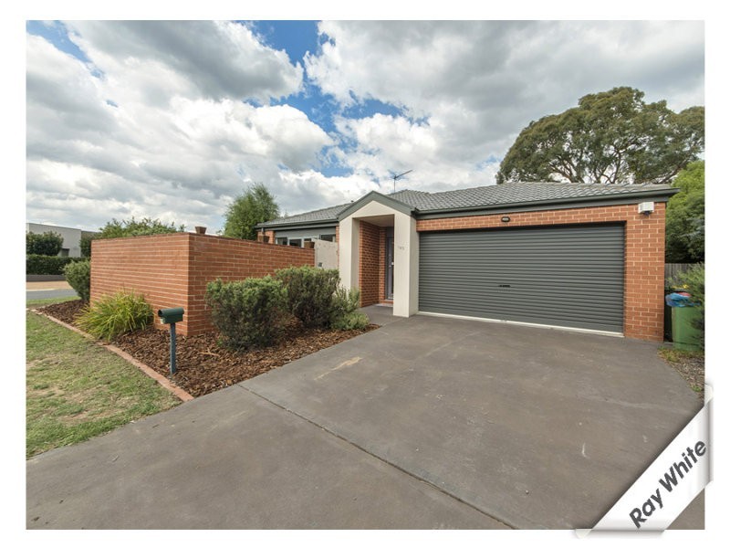 185 Halloran Drive, Jerrabomberra NSW 2619