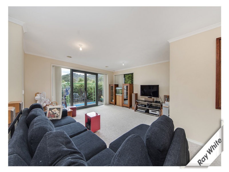 185 Halloran Drive, Jerrabomberra NSW 2619