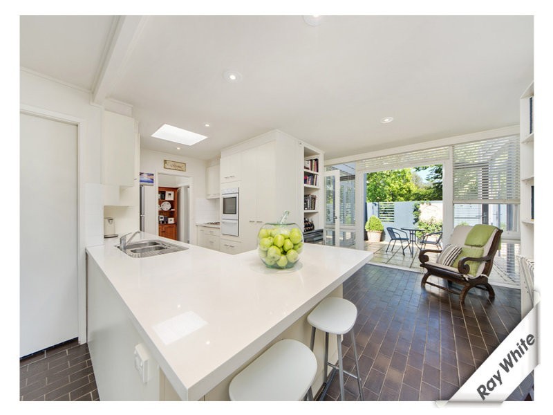 27 Gatton Street, Farrer ACT 2607