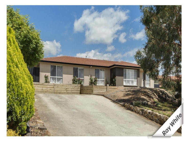 18 Vonwiller Crescent, Theodore ACT 2905
