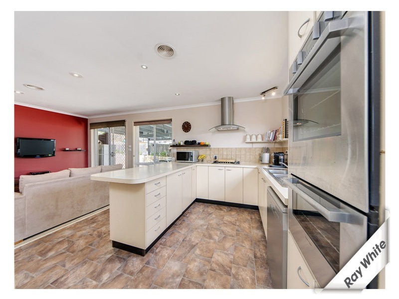 18 Vonwiller Crescent, Theodore ACT 2905