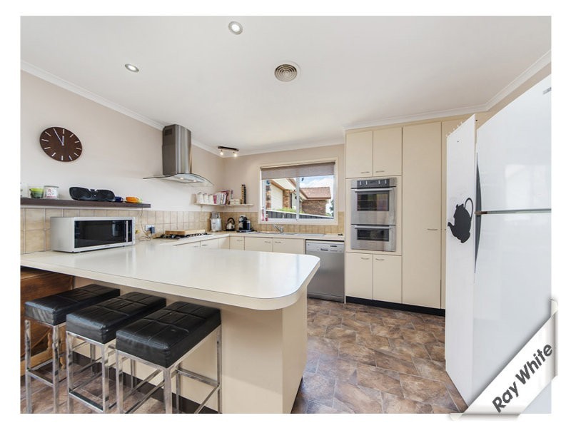18 Vonwiller Crescent, Theodore ACT 2905