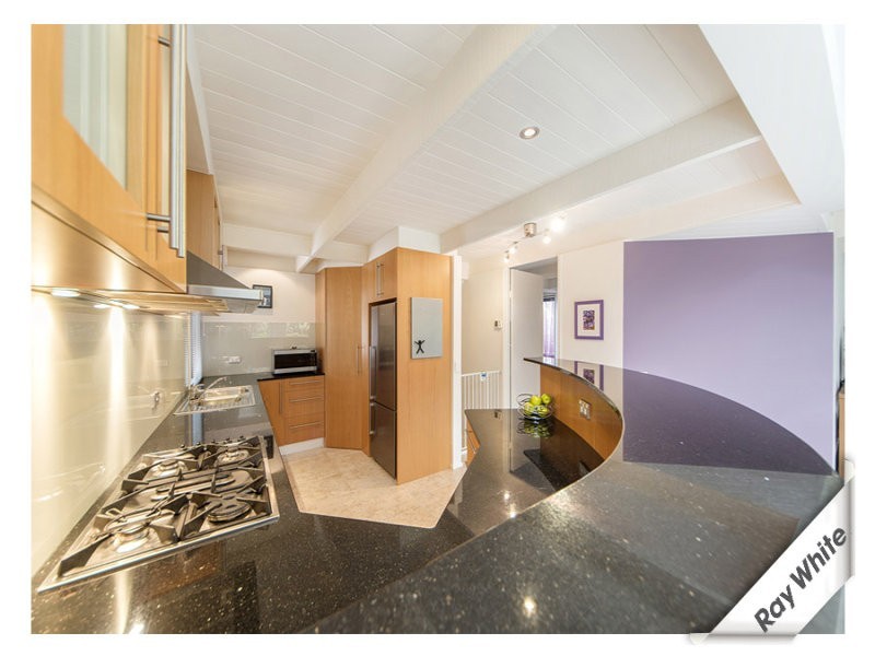 27 Maclagan Street, Isaacs ACT 2607