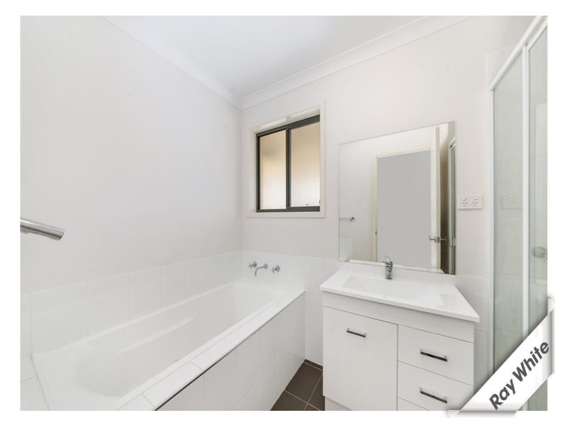 144 Macfarlane Burnet Avenue, Macgregor ACT 2615