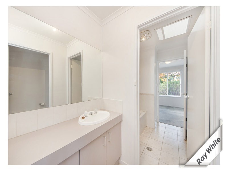 54 Ashcroft Crescent, Monash ACT 2904