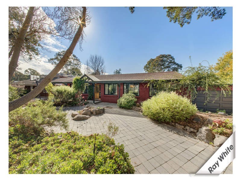 4 Byrnes Place, Curtin ACT 2605
