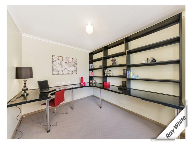 4 Byrnes Place, Curtin ACT 2605