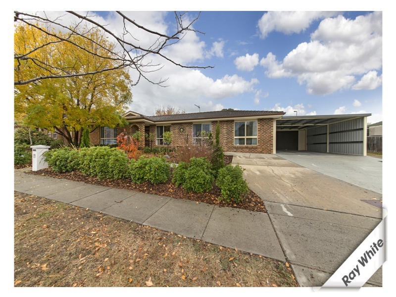 14 Forsythe Street, Banks ACT 2906