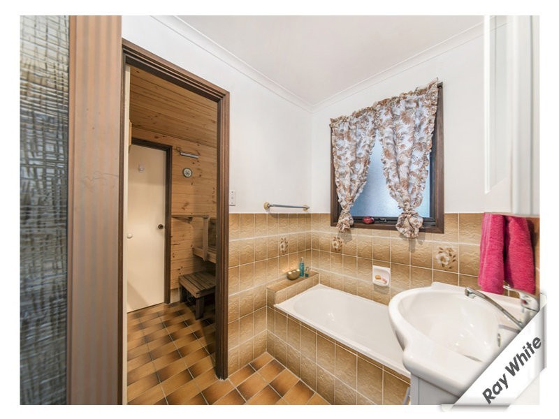 5 Bertram Street, Fadden ACT 2904