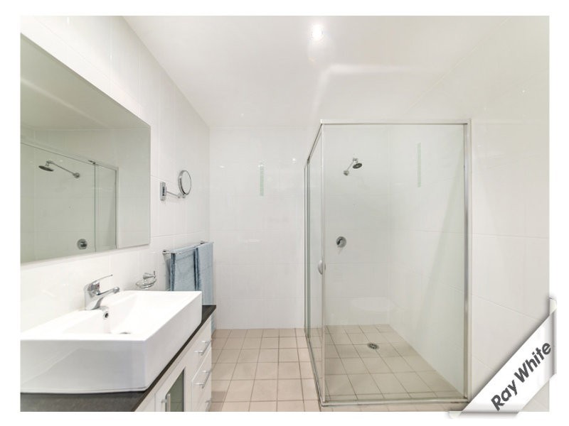 26/2 Eileen Good Street, Greenway ACT 2900