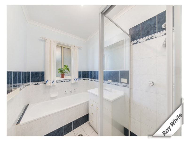 11 Dacomb Court, Dunlop ACT 2615