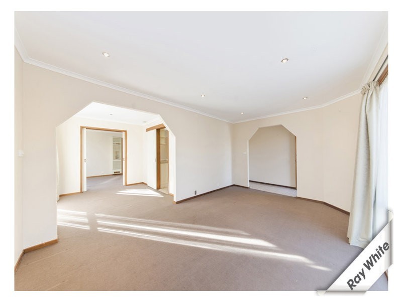 1 Tattersall Crescent, Florey ACT 2615