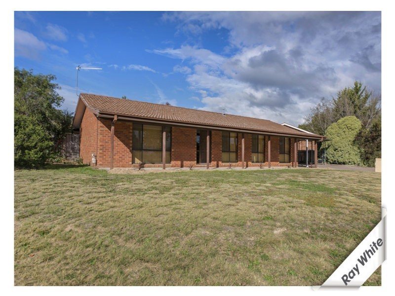 82 Rischbieth Crescent, Gilmore ACT 2905