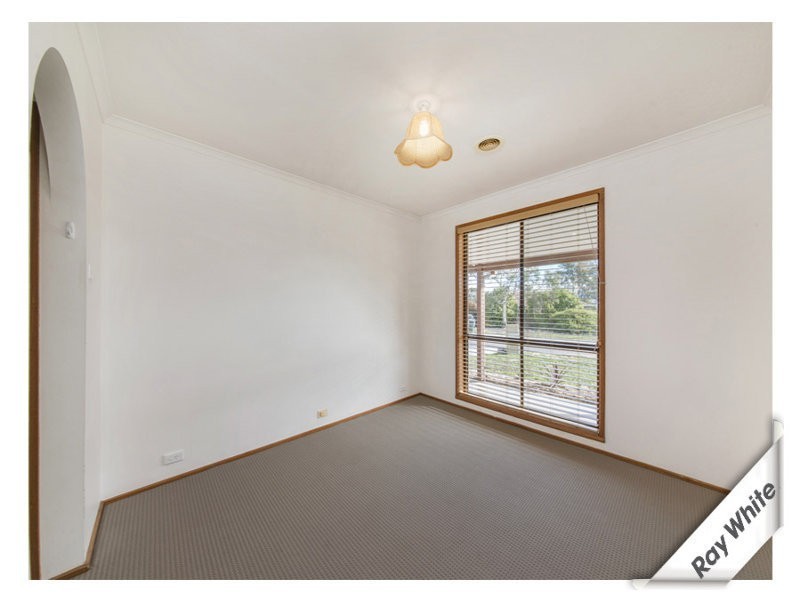 82 Rischbieth Crescent, Gilmore ACT 2905