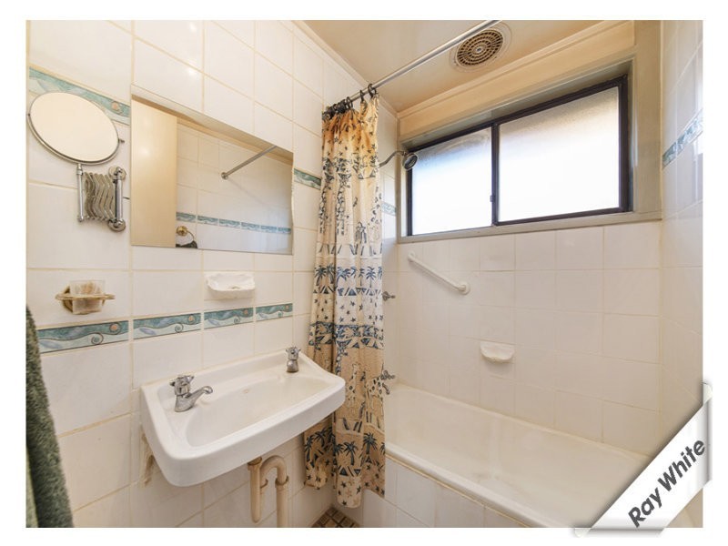 3 Yaldwyn Place, Kambah ACT 2902