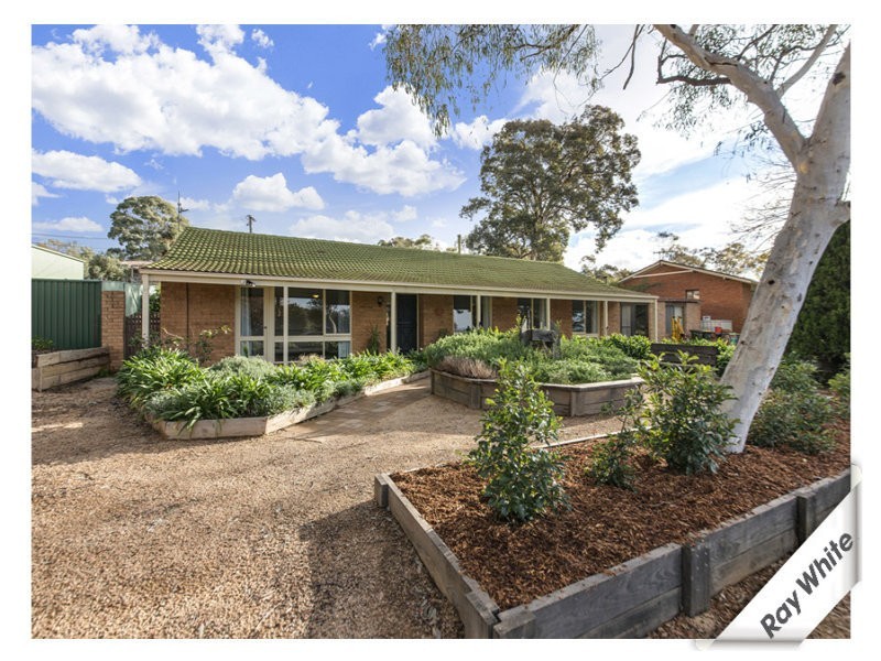 52 Morant Circuit, Kambah ACT 2902