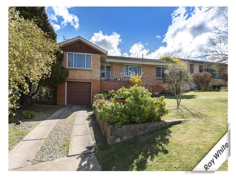 3 Whitelaw Street, Pearce ACT 2607