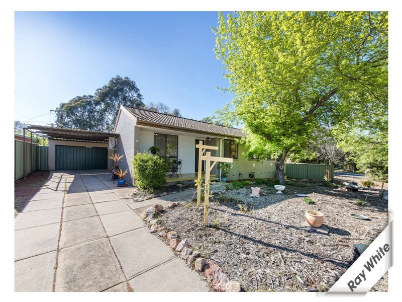54 Tepper Circuit, Kambah ACT 2902