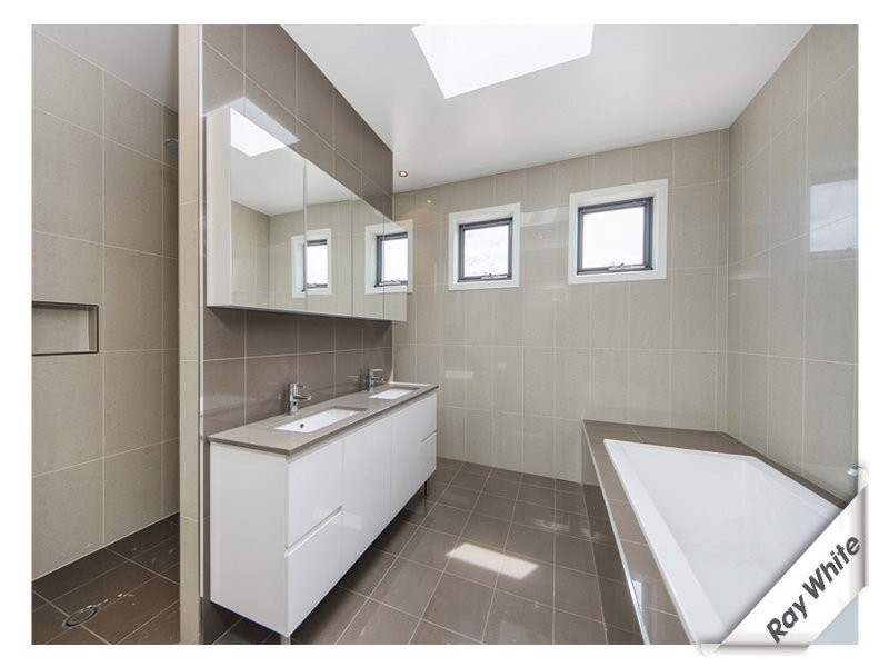 4 Akame Crescent, O’malley ACT 2606