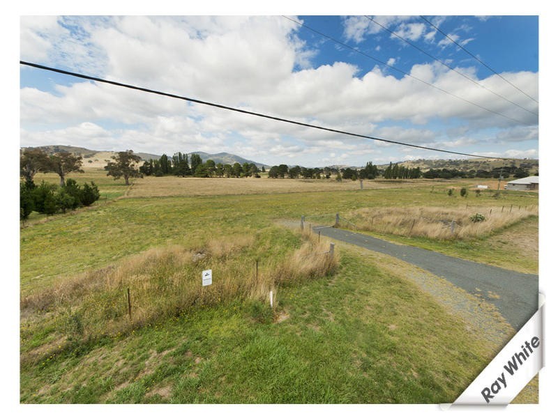 39 Evans Road, Googong NSW 2620