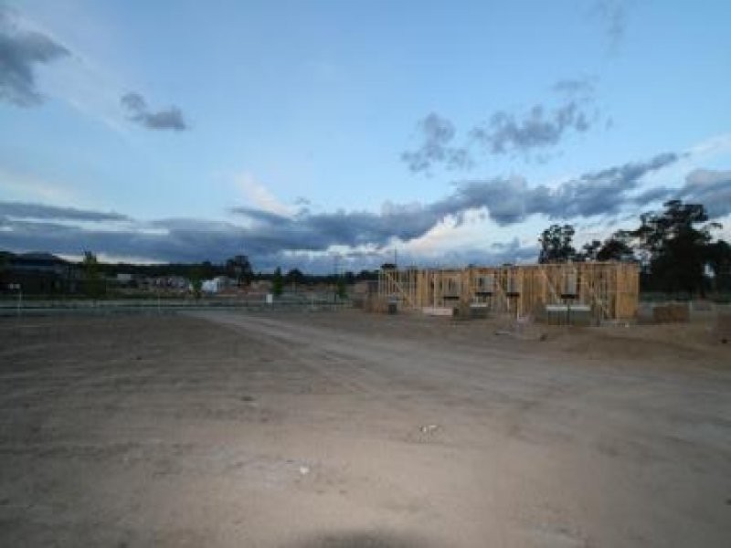 4 Mantle Street, Forde ACT 2914