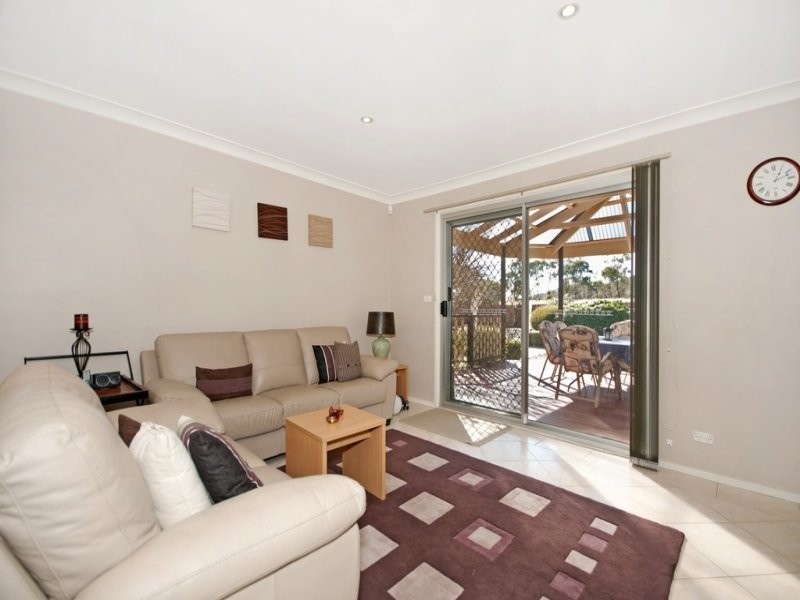 29 Hawkesbury Crescent, Farrer ACT 2607