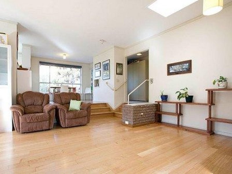 15 Tompson Street, Garran ACT 2605