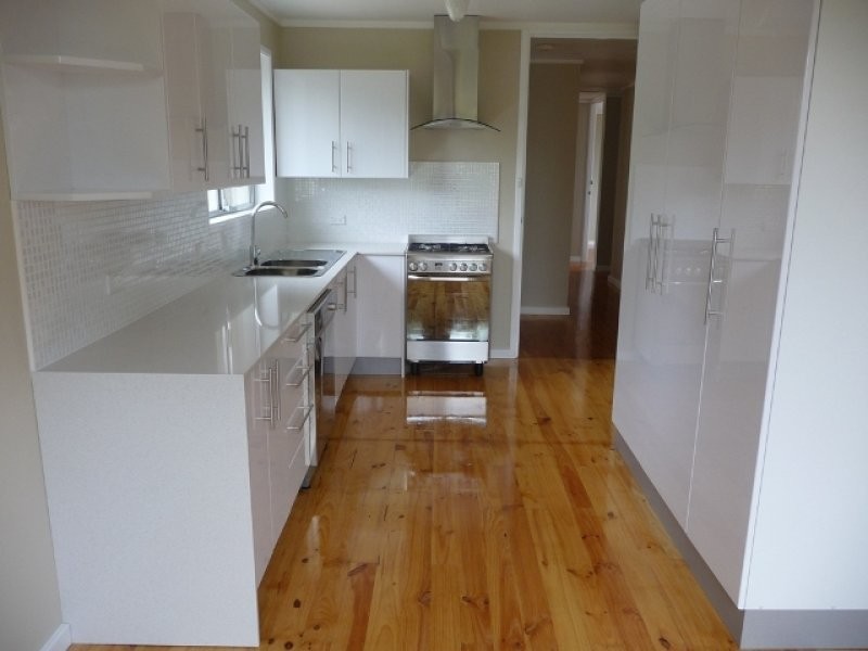 10 Aurora Close, Mawson ACT 2607