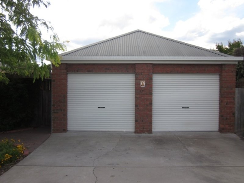 31 Lewis Luxton Avenue, Gordon ACT 2906